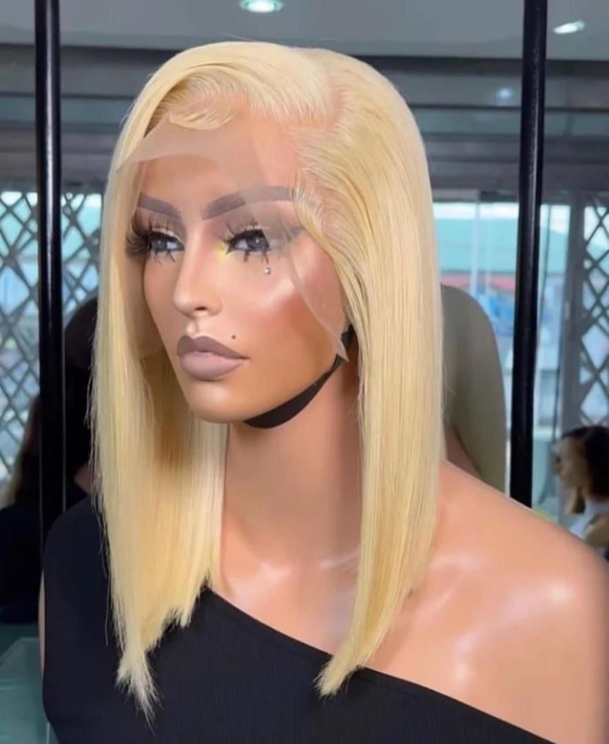 2348033562984_status_593c9f0b3f1c4aeebcea8def1053f6e8.jpg 14" DD BLONDE COLOURED HAIR WITH FRONTtAL - Image 1